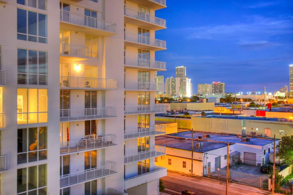 מיאמי Real Living Hotel Residence מראה חיצוני תמונה