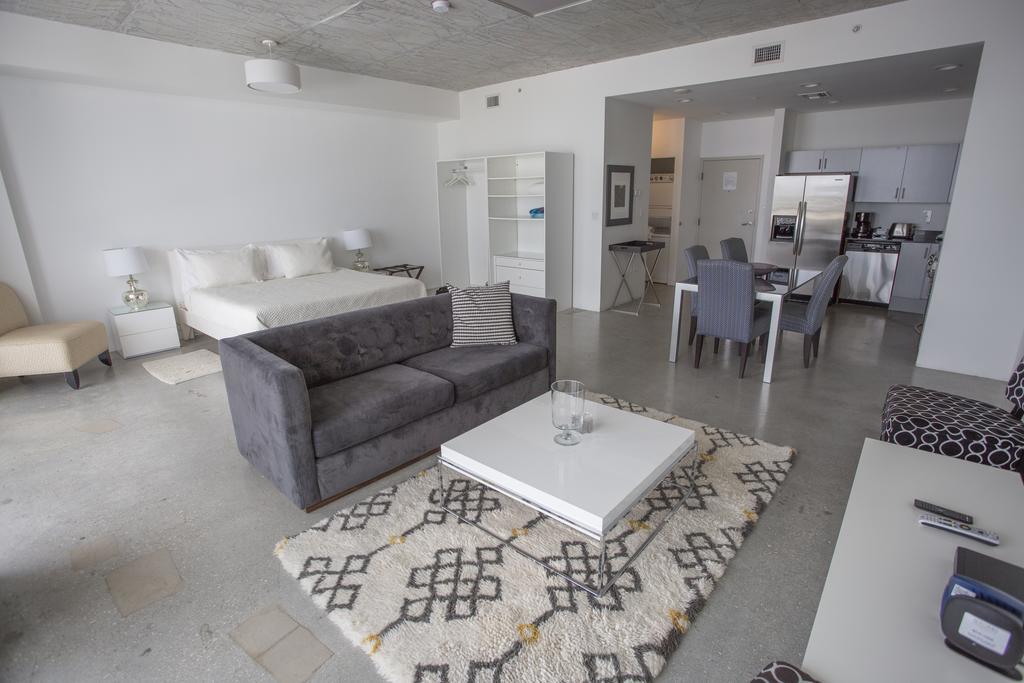 מיאמי Real Living Hotel Residence מראה חיצוני תמונה