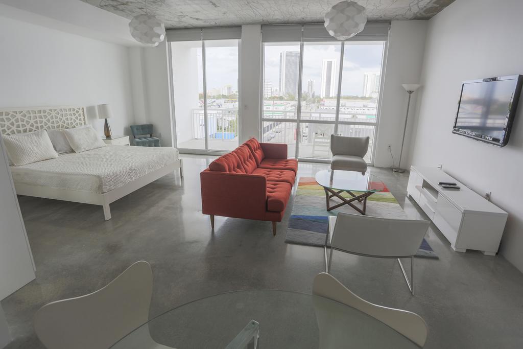 מיאמי Real Living Hotel Residence מראה חיצוני תמונה