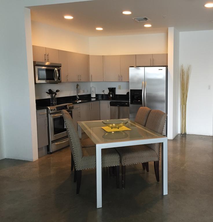 מיאמי Real Living Hotel Residence מראה חיצוני תמונה